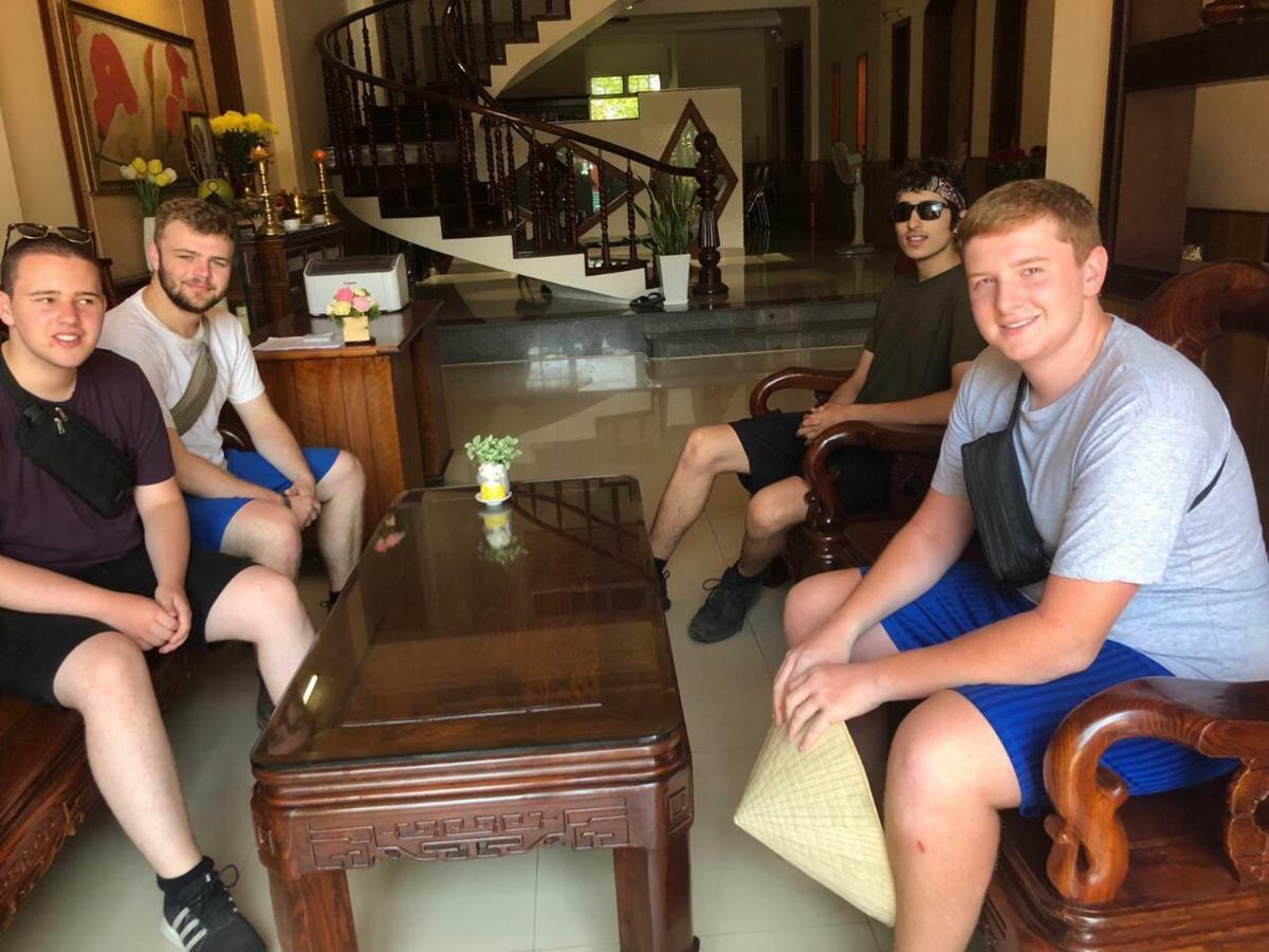 Three Palms Homestay Хой Ан Екстериор снимка